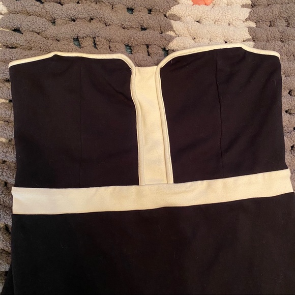 Express Strapless Mini Dress - Picture 2 of 6